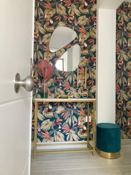 Apartamento Entero Con Solarium En Sabinillas, Con Piscina Y Al Lado Del Puerto De La Duquesa Манільва Екстер'єр фото