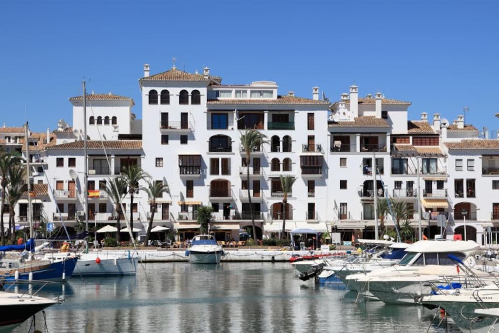 Apartamento Entero Con Solarium En Sabinillas, Con Piscina Y Al Lado Del Puerto De La Duquesa Манільва Екстер'єр фото