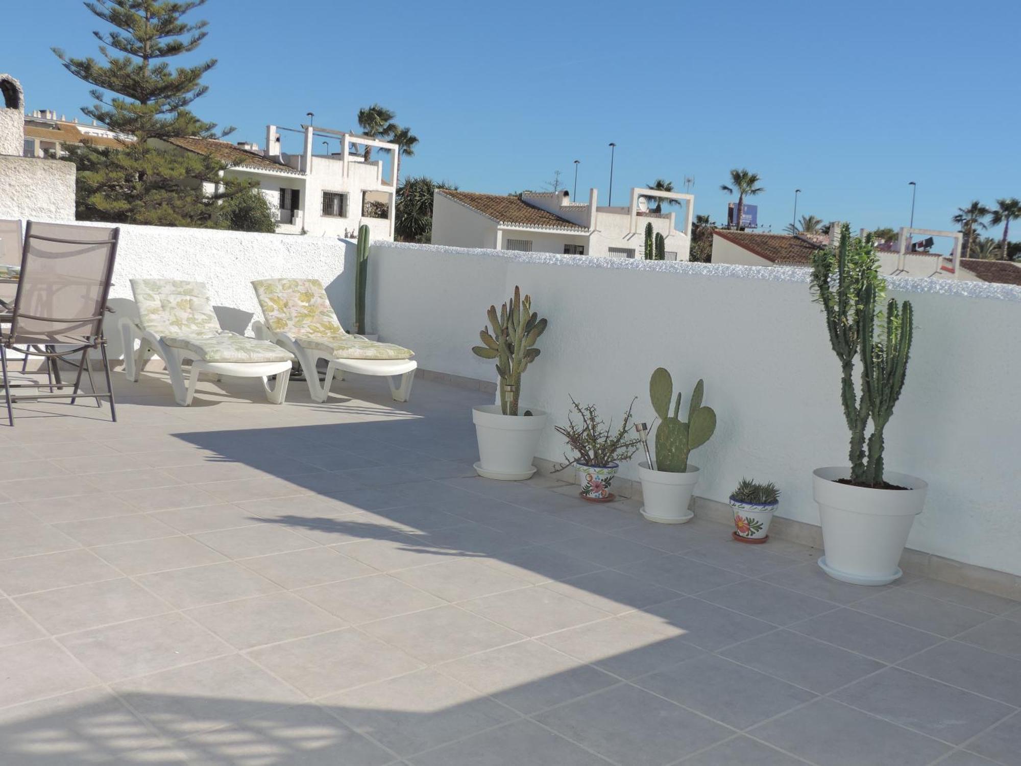 Apartamento Entero Con Solarium En Sabinillas, Con Piscina Y Al Lado Del Puerto De La Duquesa Манільва Екстер'єр фото