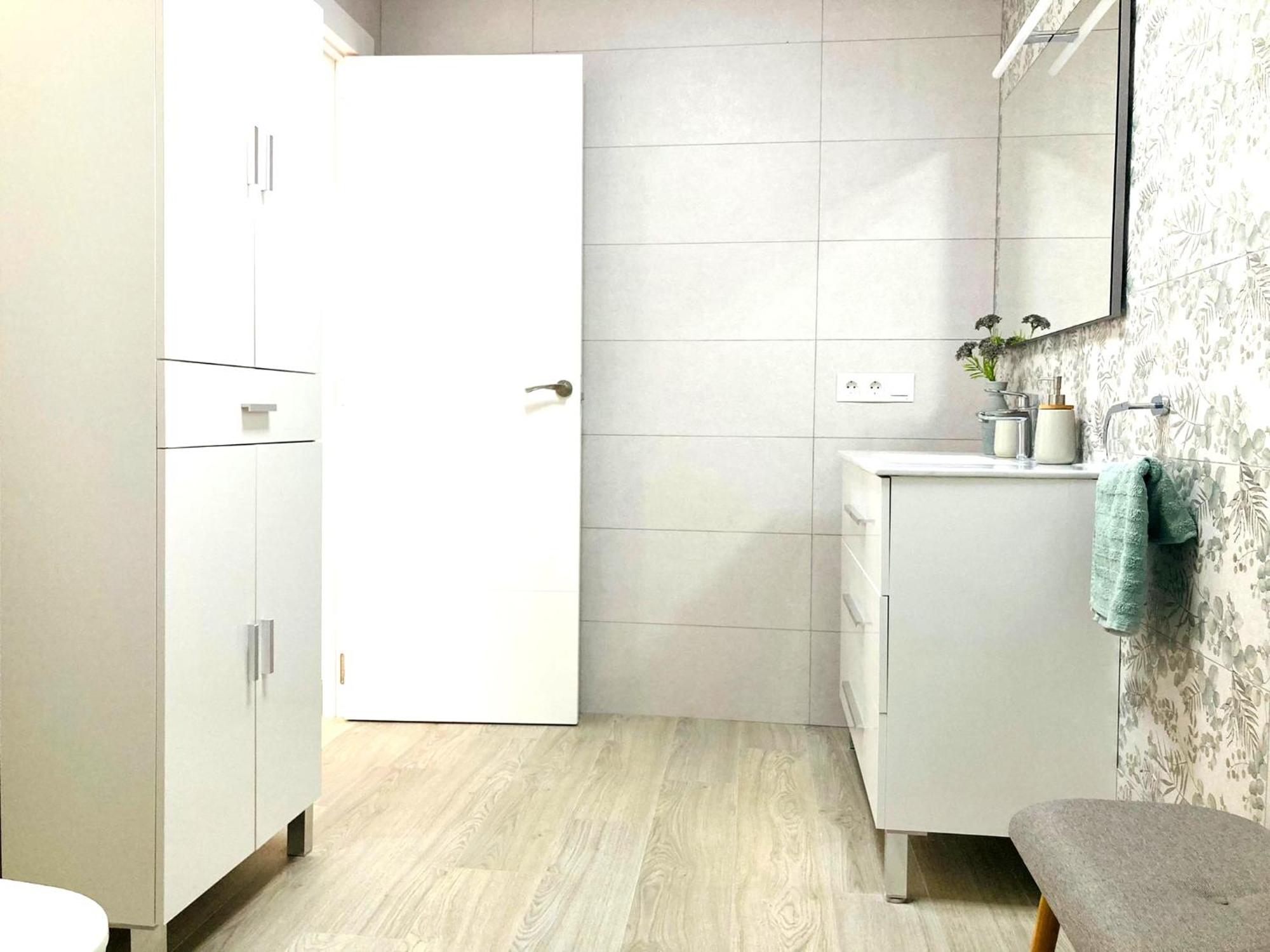 Apartamento Entero Con Solarium En Sabinillas, Con Piscina Y Al Lado Del Puerto De La Duquesa Манільва Екстер'єр фото
